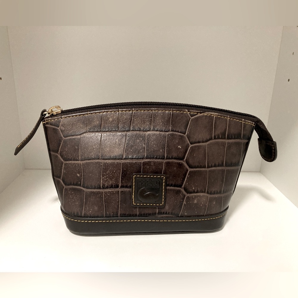 Dooney and Bourke cosmetic pouch